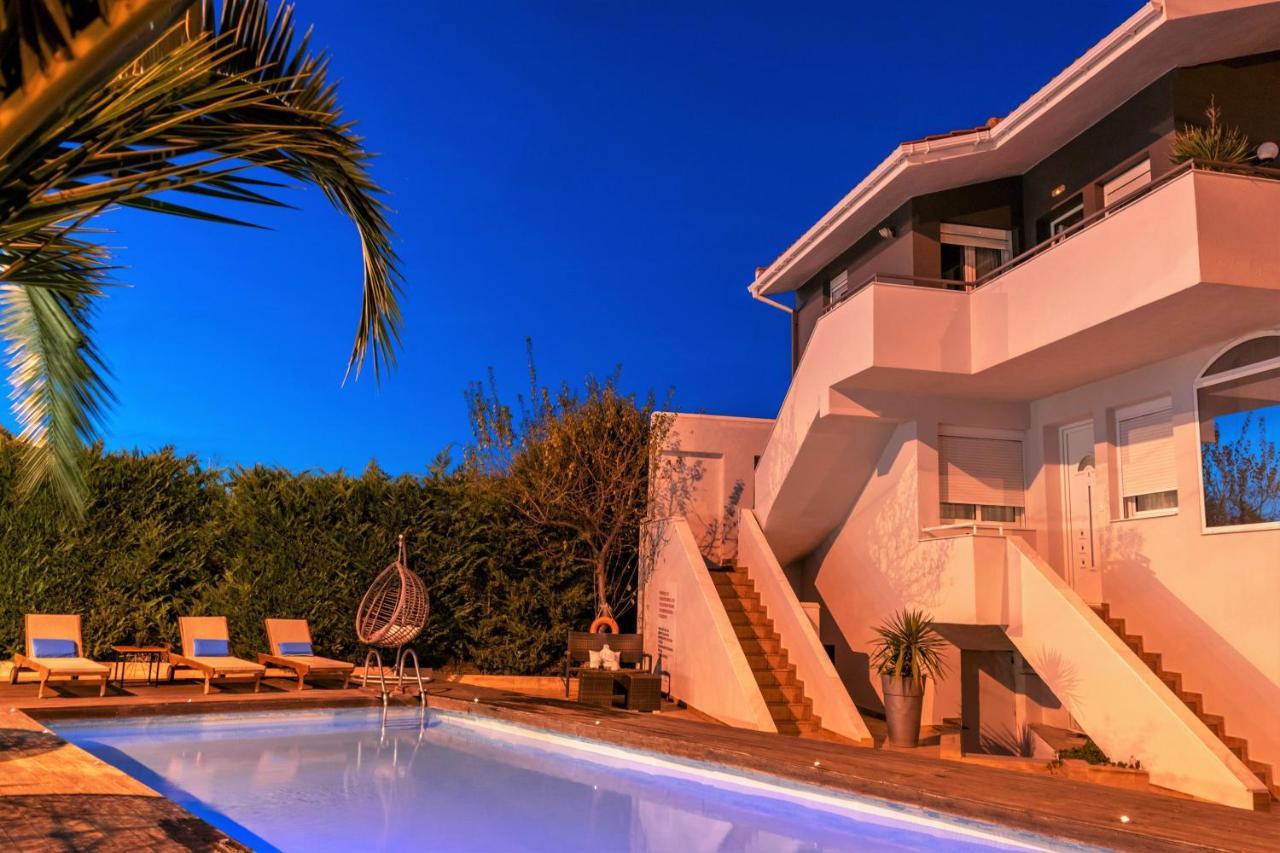 Kapahi Seaview Hotel Apartments Potos Ngoại thất bức ảnh