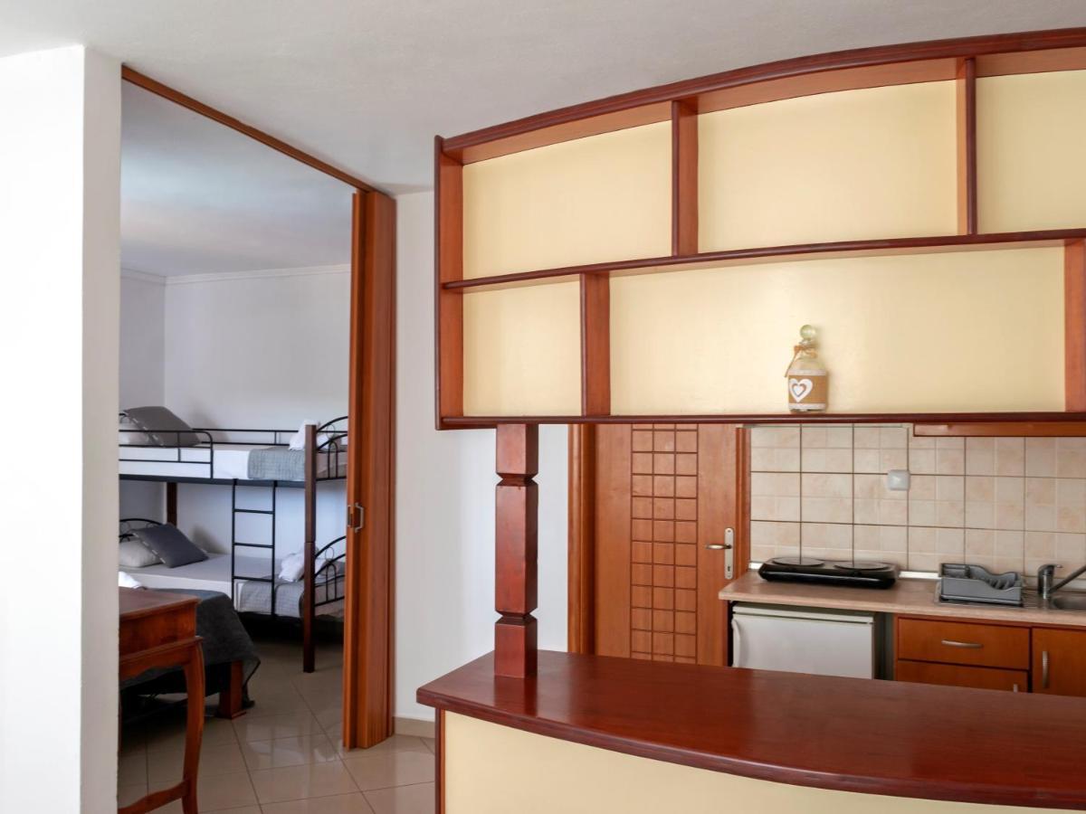 Kapahi Seaview Hotel Apartments Potos Ngoại thất bức ảnh