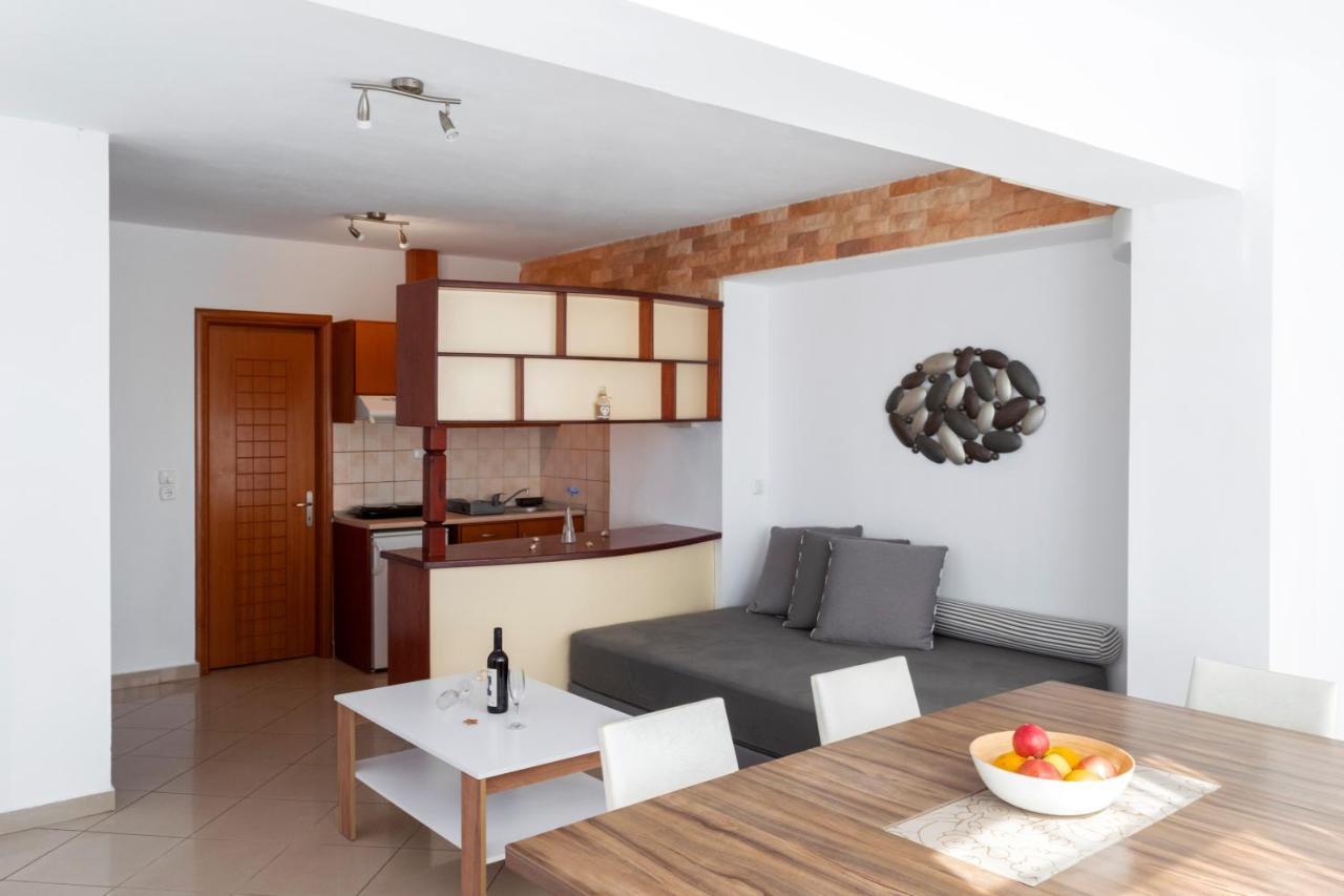 Kapahi Seaview Hotel Apartments Potos Ngoại thất bức ảnh