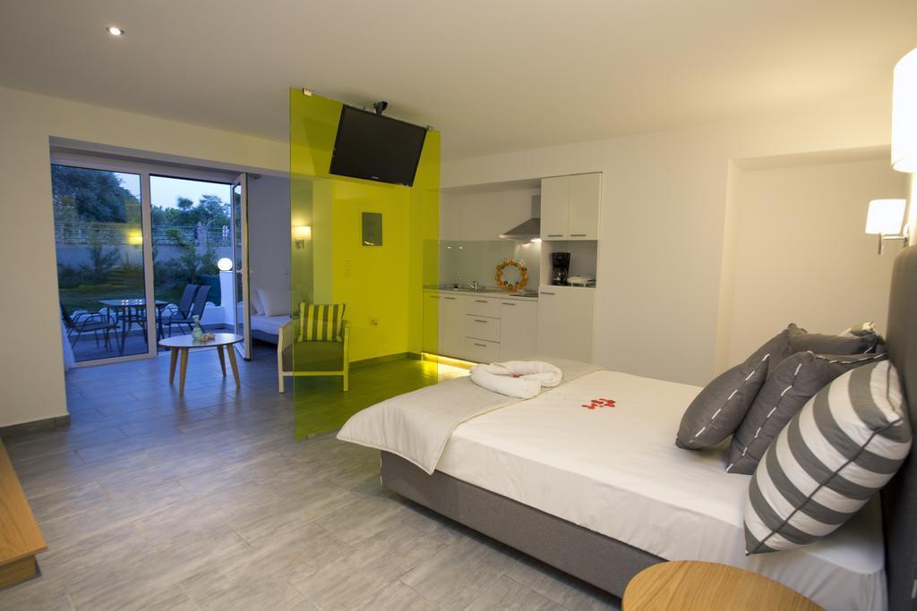 Kapahi Seaview Hotel Apartments Potos Ngoại thất bức ảnh