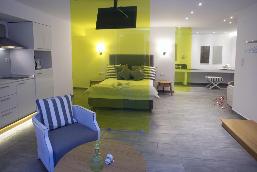 Kapahi Seaview Hotel Apartments Potos Ngoại thất bức ảnh